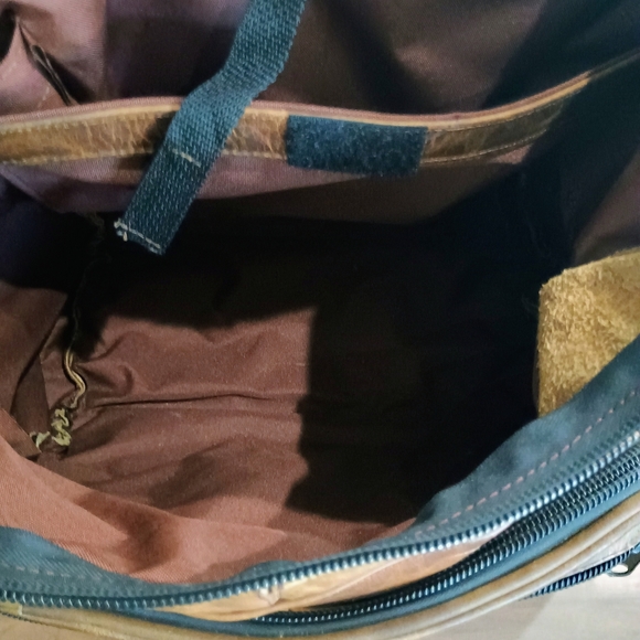 Large Brown Leather Backpack - Picture 8 of 8